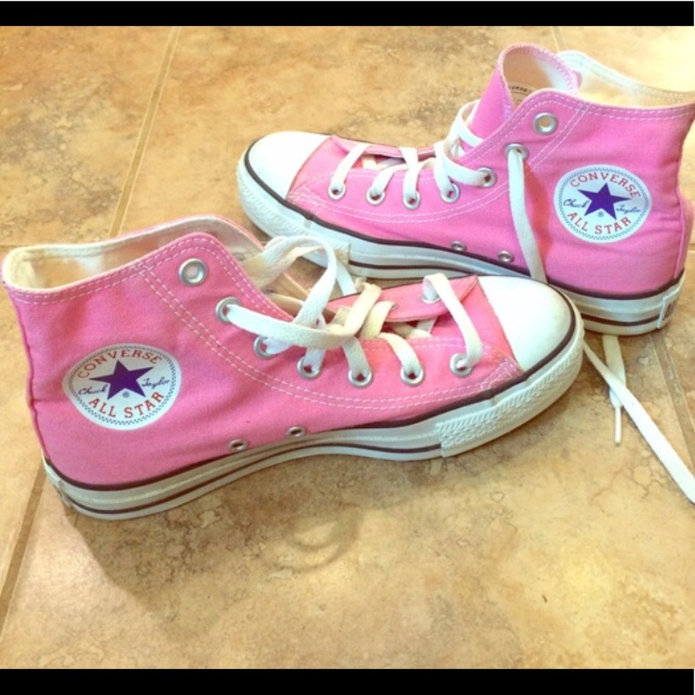 90s Pink Converse